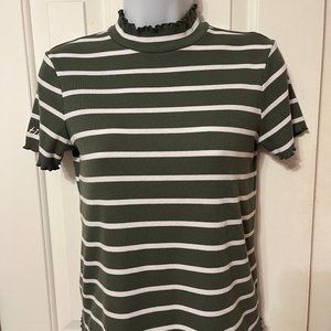 Justice olive/ivory striped short sleeve crop top sz 14/16